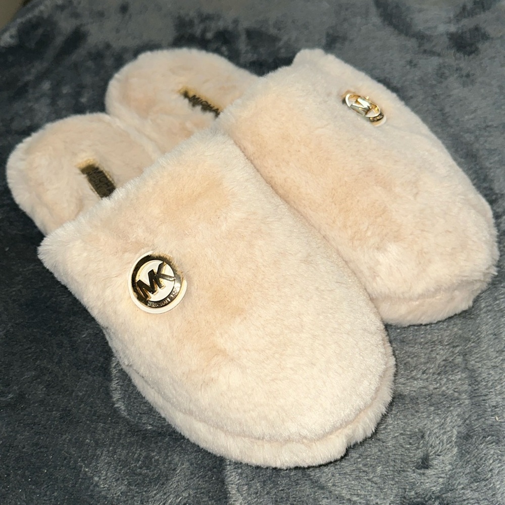 Michael Kors Slippers